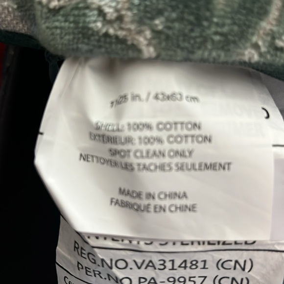 Soho Studio feather filled pillowTropical Leaf Print 22x15 cut velvet - Picture 9 of 10